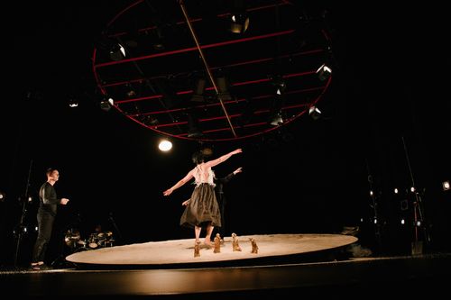 Antigone sous le soleil de midi - Le Carrousel, compagnie de théâtre